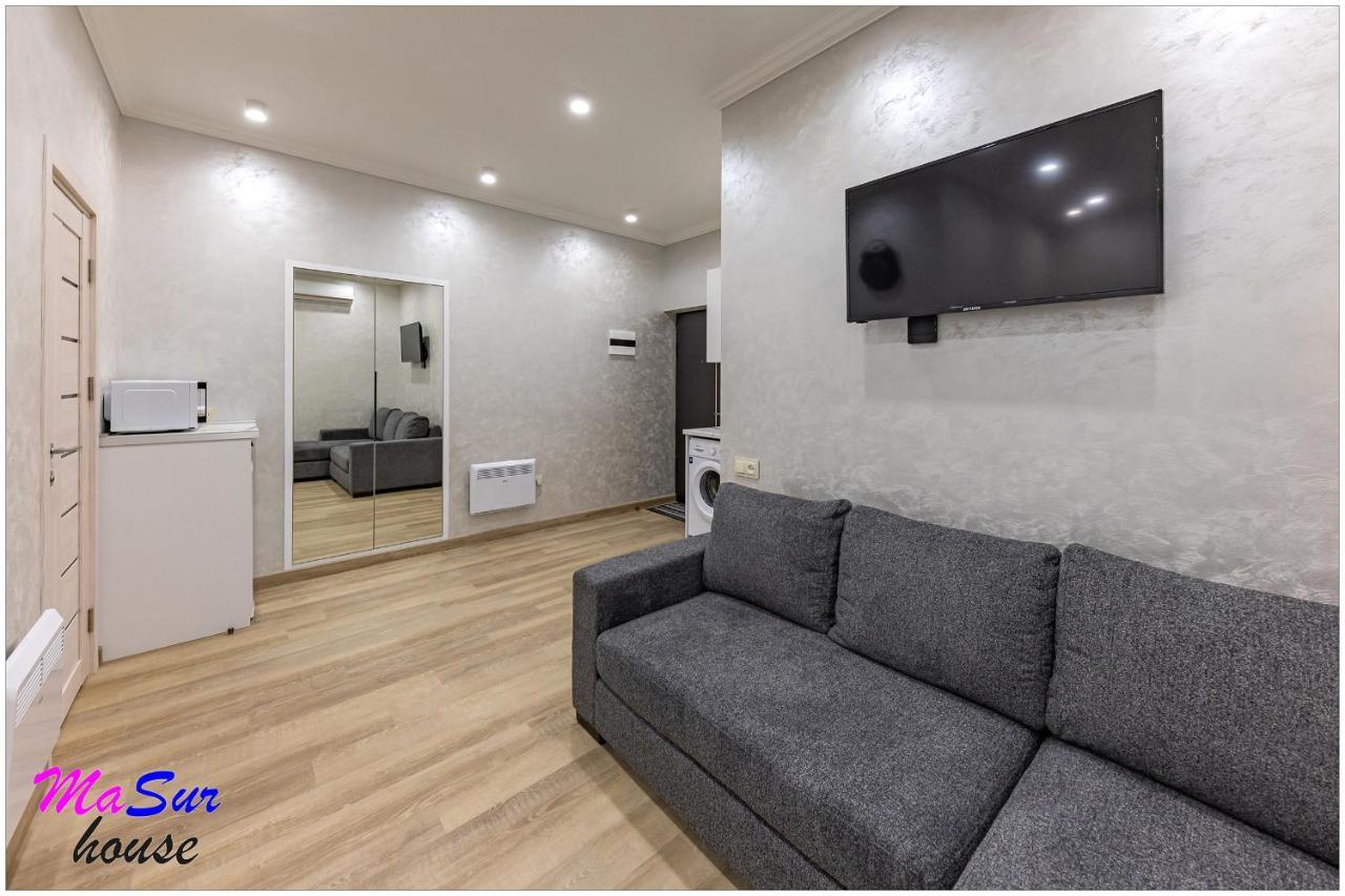 Masur House And Tours Daire Erivan Dış mekan fotoğraf